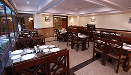 Hotel Vishnu Palace, Mussoorie-restaurant